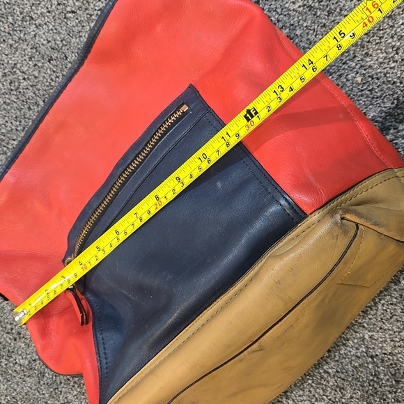 Coach Women Restored Larger Duffle Multicolor Shoulder Bag Purse Leather - Picture 4 of 16